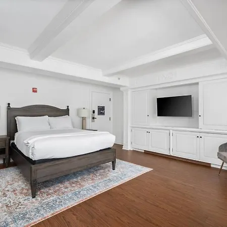 Sonoma Valley Private Suite At Historic Stonehouse!